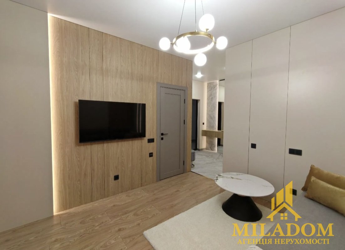 Продам 2-комн.квартиру с террасой. ЖК 66 Жемчужина — снимка 7