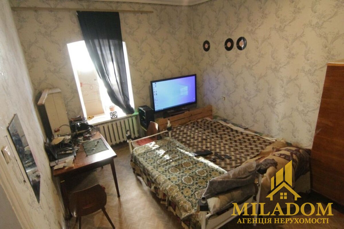 Продаж квартири 3-кімн., 51 м², Приморський — фото 3