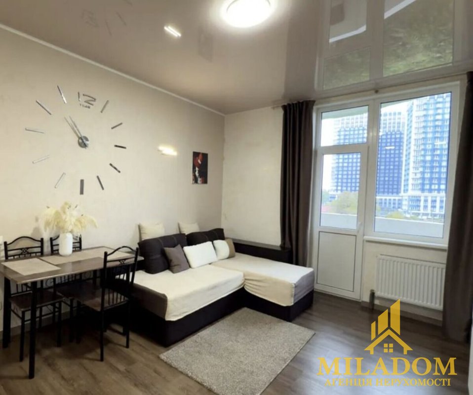 Sale apartments 4-room, 96 м², Київський — photo 2