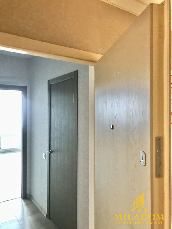 Продаж квартири 1-кімн., 34 м², Київський — фото 3