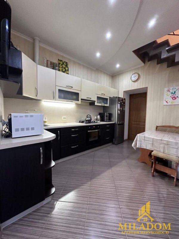 Продаж квартири 3-кімн., 76 м², Київський — фото 1