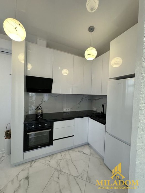 Продаж квартири 1-кімн., 40 м², Київський — фото 3