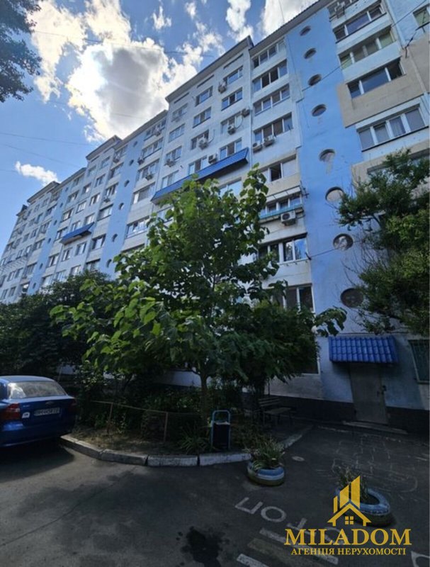 Продаж квартири 2-кімн., 69 м², Хаджибейський — фото 1