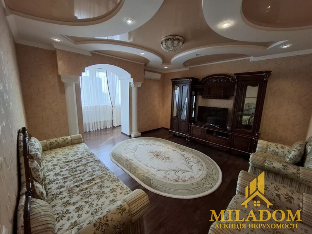 Продаж квартири 1-кімн., 51 м², Приморський — фото 3