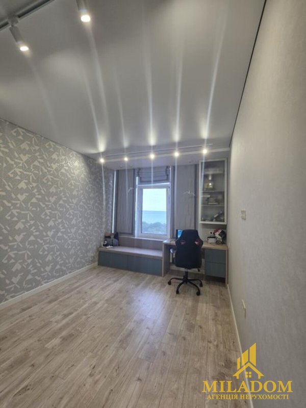 Продам 3-комнатную квартиру Каманина. — zdjęcie 8