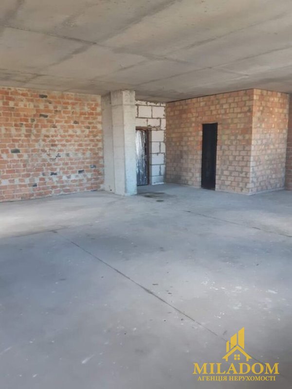 Продажба апартаменти 3-стаен, 88 м², Приморський — снимка 3