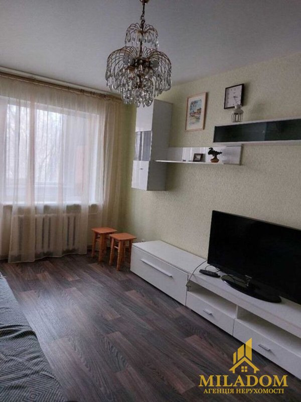 Продаж квартири 1-кімн., 34 м², Київський — фото 1