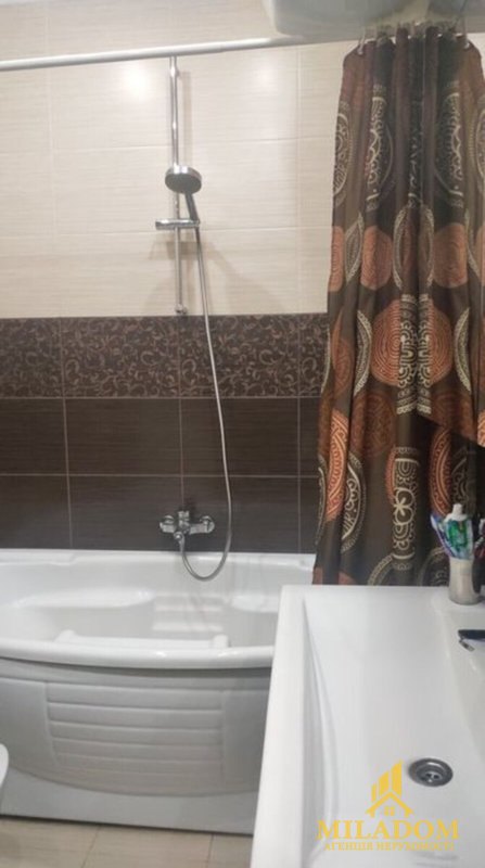 Продам 3-комн.квартиру в ЖК Вернисаж на Костанди — photo 1