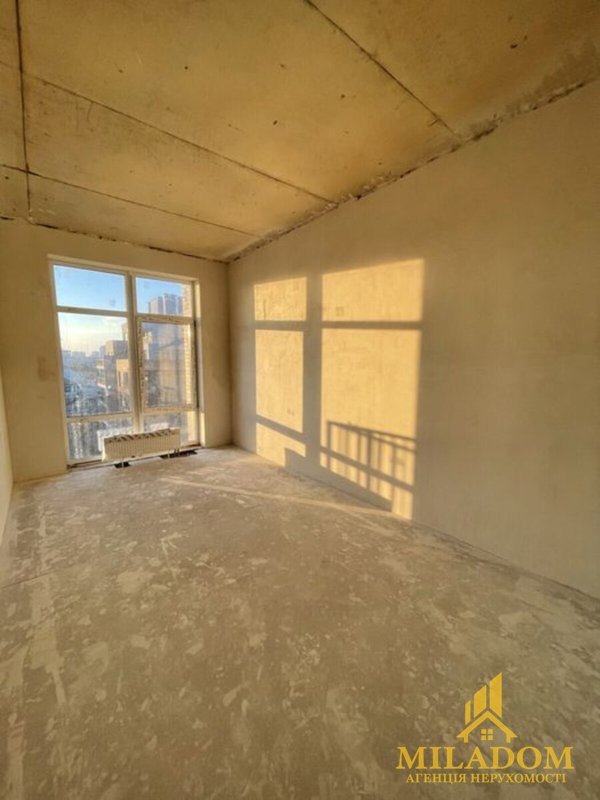 Продаж квартири 2-кімн., 66 м², Київський — фото 2
