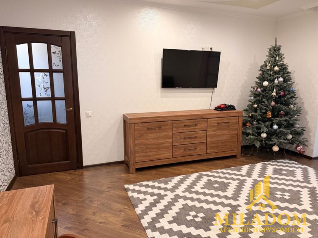Продаж квартири 2-кімн., 57 м², Київський — фото 4