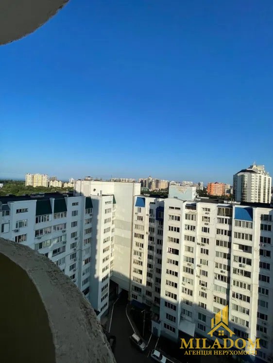 Продаж 2-кімнатної квартири 79 м² на вулиці Добровольців (Говорова) біля парку Перемоги — фото 7